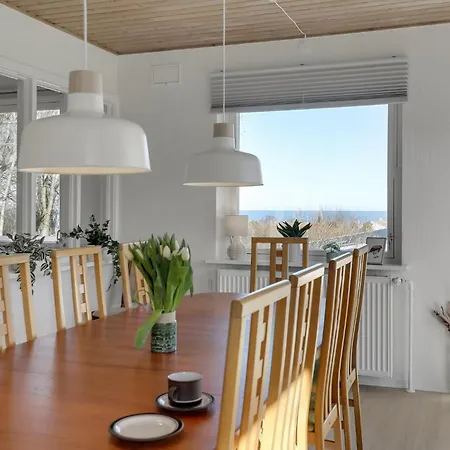 4 Bedroom Beautiful In * Allinge-Sandvig