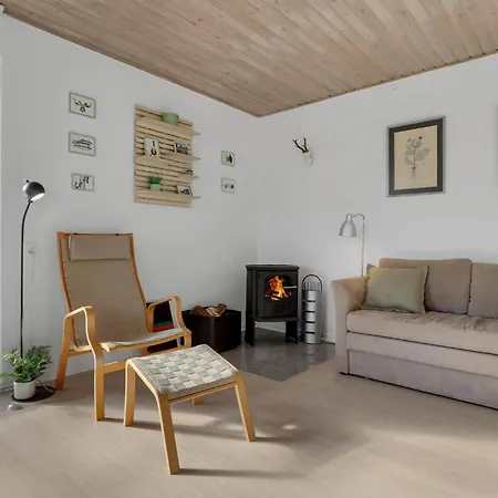 4 Bedroom Beautiful In