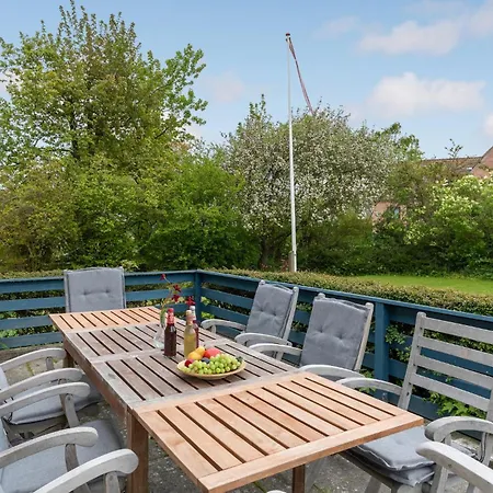 4 Bedroom Beautiful In